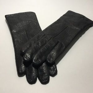 Fownes Black Genuine Leather Textured Gloves